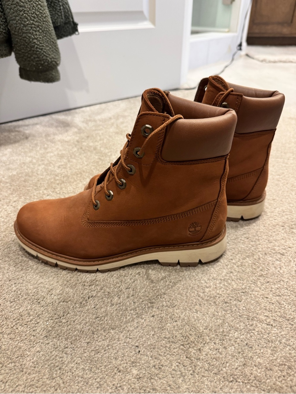 Women’s Tan Timberlands - Durable Lace-Up Boots - Picture 3 of 7